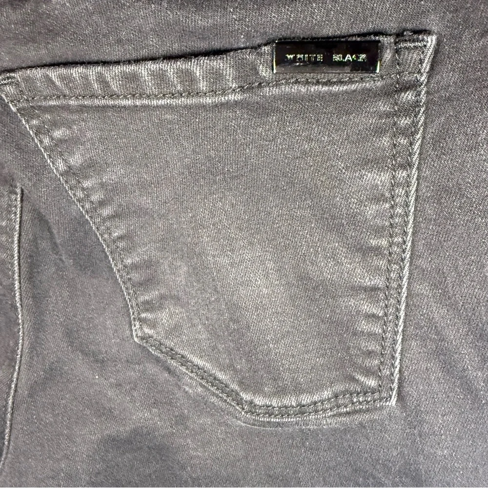 White House Black Market Size 4 Jegging Black Stretch Skinny Pants Workwear - Picture 4 of 11